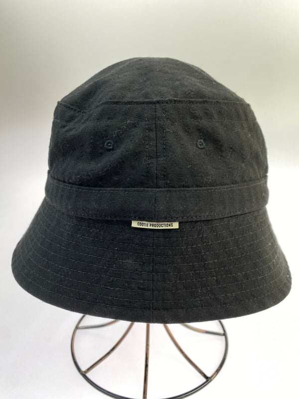 【中古品】【メンズ/レディース】 COOTIE PRODUCTIONS クーティ ー プロダクションズ BUCKET HAT バケット ハット 帽子 185-260809-em-09-min サイズ：L カラー：ブラック 万代Net店