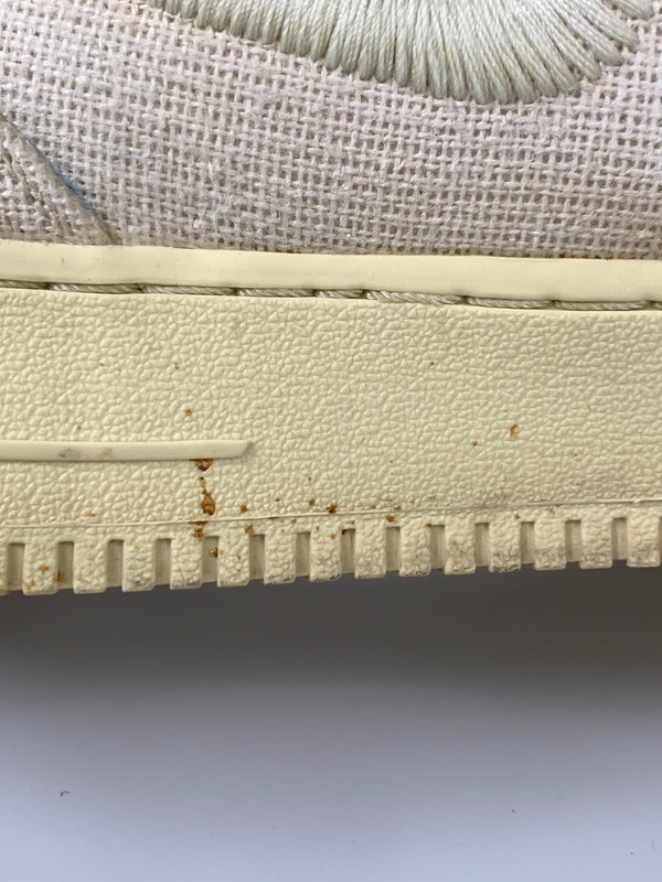 【現状渡し品】【メンズ】 NIKE ナイキ AIR FORCE 1 07 MID SP STUSSY DJ7841-200 エア フォース 1 ミッド スペシャル ステューシー スニーカー 靴 160-260804-yn-25-min サイズ：29.5cm US11.5 カラー：FOSSIL/FOSSIL-FOSSIL 万代Net店