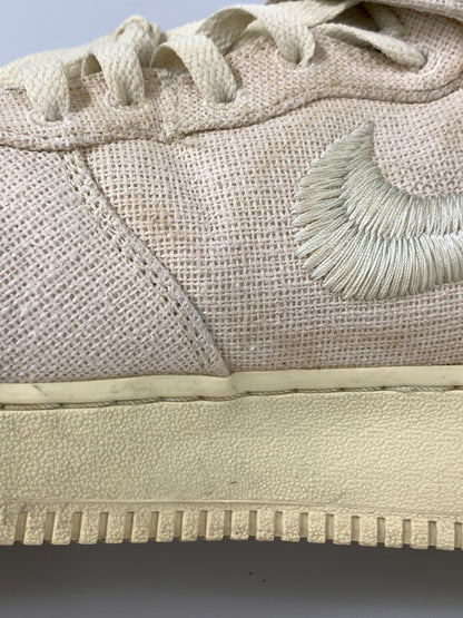 【現状渡し品】【メンズ】 NIKE ナイキ AIR FORCE 1 07 MID SP STUSSY DJ7841-200 エア フォース 1 ミッド スペシャル ステューシー スニーカー 靴 160-260804-yn-25-min サイズ：29.5cm US11.5 カラー：FOSSIL/FOSSIL-FOSSIL 万代Net店