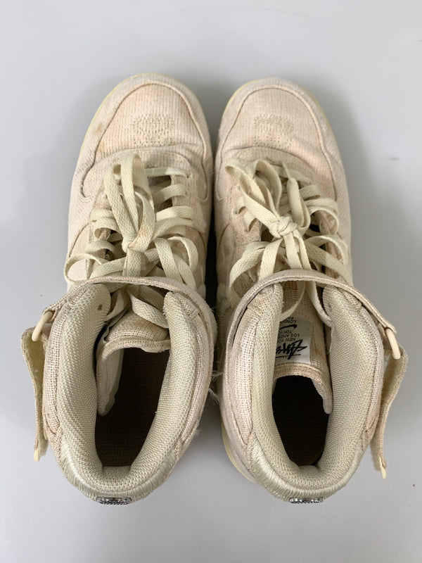 【現状渡し品】【メンズ】 NIKE ナイキ AIR FORCE 1 07 MID SP STUSSY DJ7841-200 エア フォース 1 ミッド スペシャル ステューシー スニーカー 靴 160-260804-yn-25-min サイズ：29.5cm US11.5 カラー：FOSSIL/FOSSIL-FOSSIL 万代Net店