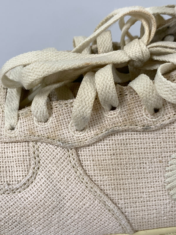 【現状渡し品】【メンズ】 NIKE ナイキ AIR FORCE 1 07 MID SP STUSSY DJ7841-200 エア フォース 1 ミッド スペシャル ステューシー スニーカー 靴 160-260804-yn-25-min サイズ：29.5cm US11.5 カラー：FOSSIL/FOSSIL-FOSSIL 万代Net店