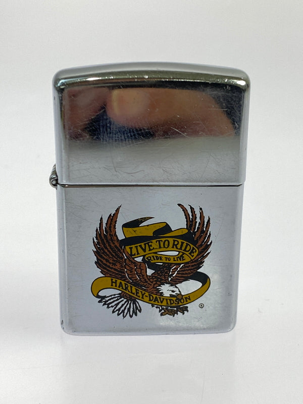 【中古品】【メンズ/レディース】 ZIPPO ジッポ HARLLEY DAVIDSON LIVE TO RIDE USA製 1992年製 ハーレーダビッドソン ライブ トゥ ライド オイルライター 206-260809-em-31-min カラー：シルバー 万代Net店