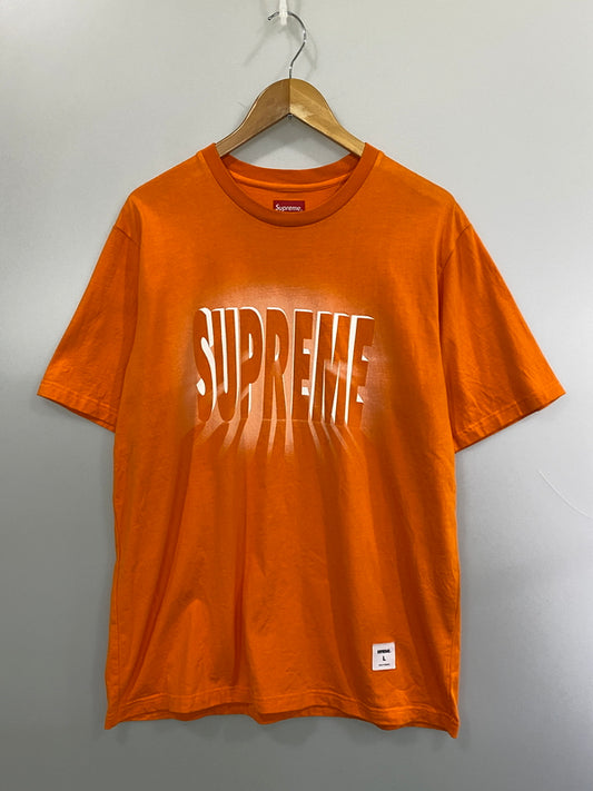 【中古品】【メンズ】 SUPREME シュプリーム 18AW LIGHT S/S TOP TEE 半袖Tシャツ 149-260813-ta-18-min サイズ：L カラー：オレンジ 万代Net店