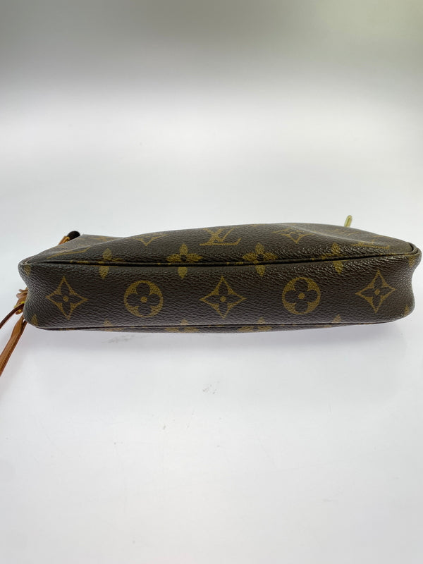 【ジャンク品】【レディース】 LOUIS VUITTON ルイ・ヴィトン M51980 AR1908 モノグラム ポシェット アクセソワール 179-260805-zi-30-min カラー：ブラウン/モノグラム 万代Net店