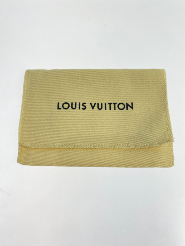 【中古品】【メンズ/レディース】 LOUIS VUITTON ルイ・ヴィトン M26776 モノグラムミッドナイト ポシェット･クレ 179-260805-zi-29-min カラー：ブラック/モノグラム 万代Net店