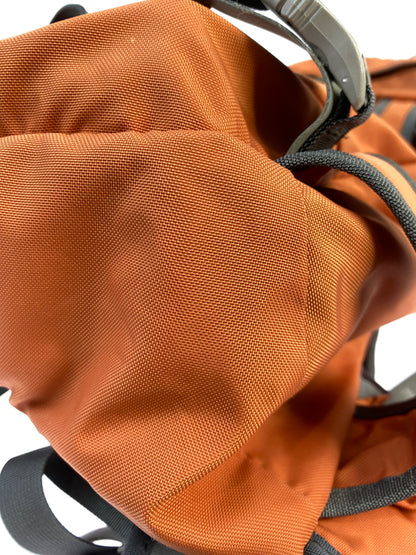 【中古品】【メンズ/レディース】 OSPREY オスプレー KODE 22 BACKPACK コード 22 バックパック リュックサック 鞄 アウトドア 雪山 188-260809-em-06-min カラー：オレンジ系 万代Net店