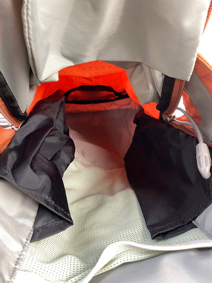 【中古品】【メンズ/レディース】 OSPREY オスプレー KODE 22 BACKPACK コード 22 バックパック リュックサック 鞄 アウトドア 雪山 188-260809-em-06-min カラー：オレンジ系 万代Net店