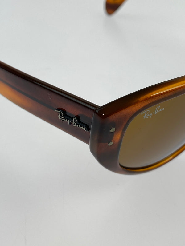 【中古品】【メンズ/レディース】 RAY-BAN レイバン VAGABOND RB4152 バガボンド サングラス イタリア製 203-260809-em-29-min カラー：ブラウン 万代Net店