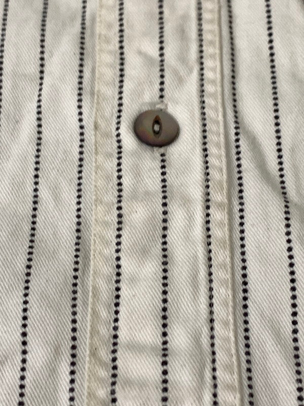 【中古品】【メンズ】 SUGAR CANE シュガーケーン FICTION ROMANCE 8.5OZ. WHITE WABASH STRIPE WORK SHIRT SC37275 半袖 シャツ 145-260811-hu-28-min サイズ：S 14-14 1/2 カラー：ホワイト 万代Net店