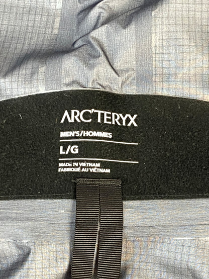 【中古美品】【メンズ】 ARC'TERYX アークテリクス X000010283 BETA SV JACKET ベータジャケット 144-260813-zi-45-min サイズ：L カラー：グリーンカーキ 万代Net店