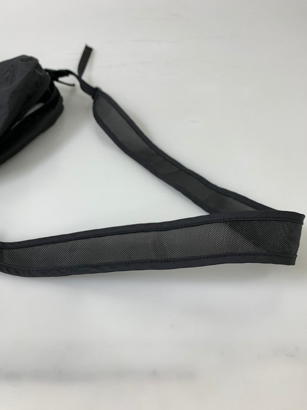 【中古品】【メンズ/レディース】 ARC'TERYX アークテリクス HELIAD 12 TOTE SHOULDER X000006067 ヒリアド 12 トート ショルダー バッグ トートバッグ 軽量 カバン 188-260817-em-03-min カラー：ブラック 万代Net店