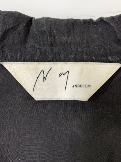 【現状渡し品】【メンズ】 ANCELLM アンセルム ANC-SH49 25SS AGING EMBROIDERY SHIRT エイジング エンブロイダリー シャツ 141-260813-zi-04-min カラー：ブラック 万代Net店