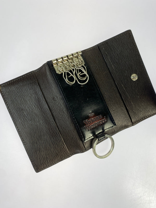 【中古品】【メンズ/レディース】 VIVIENNE WESTWOOD ヴィヴィアンウエストウッド KEY CASE キーケーズ VWK400 キー アクサセリー 小物 201-260821-hu-11-min カラー：ブラック 万代Net店