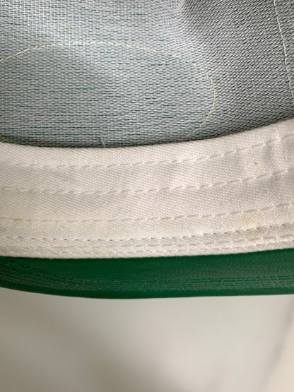【中古品】【メンズ】 SUPREME×VANSON シュプリーム バンソン LEATHER MESH BACK 5-PANEL レザーメッシュ バッグ キャップ 帽子 185--hu-09-min カラー：グリーン/ホワイト/レッド 万代Net店