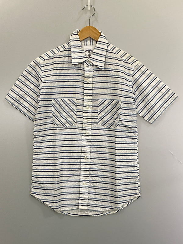 【現状渡し品】【メンズ】 ANDFAMILYS アンドファミリーズ SHSー1605449 TUCK STICH SUMMER SS SHIRTS タック ステッチ サマー ショートスリーブ シャツ 140-260813-zi-42-min サイズ：S カラー：ホワイト/ラストブルー 万代Net店