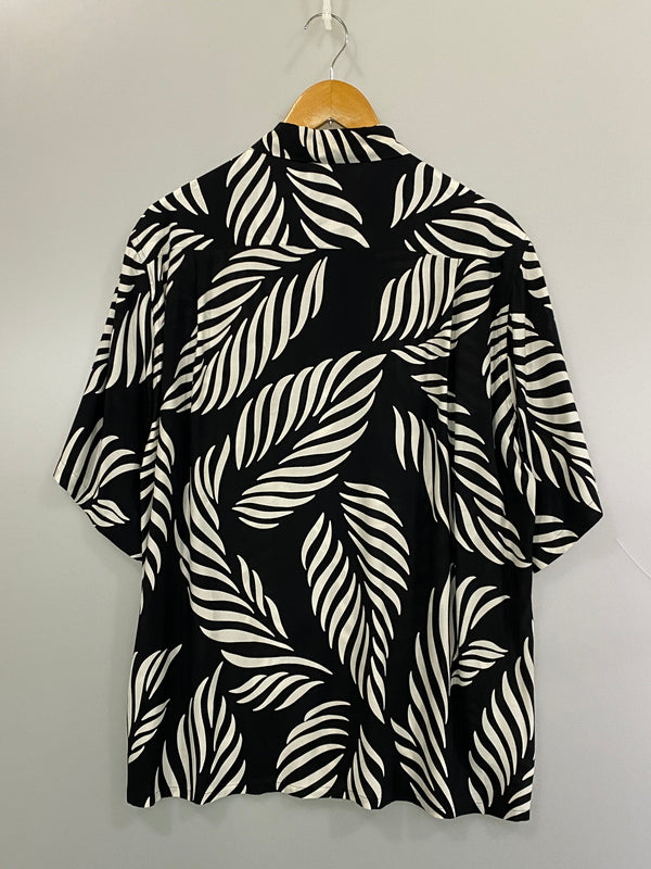 【中古品】【メンズ】 WACKO MARIA ワコマリア LEAF HAWAIIAN SHIRT ハワイアンシャツ トップス 142-260813-zi-39-min サイズ：M カラー：ブラック/ホワイト 万代Net店