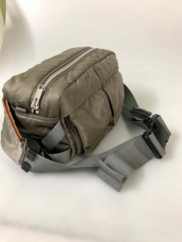 【中古品】【メンズ/レディース】 PORTER ポーター TANKER WAIST BAG タンカー ウエスト バッグ ウエストポーチ ヒップバッグ カバン 188-260817-em-05-min カラー：グレー系 万代Net店
