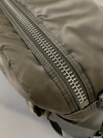 【中古品】【メンズ/レディース】 PORTER ポーター TANKER WAIST BAG タンカー ウエスト バッグ ウエストポーチ ヒップバッグ カバン 188-260817-em-05-min カラー：グレー系 万代Net店