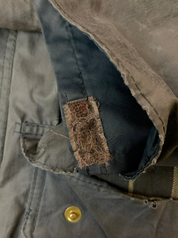 【現状渡し品】【メンズ】 BARBOUR バブアー BEDALE WAX JACKET ビデイル ワックス ジャケット メンズ オイルドジャケット アウター 144-260818-em-40-min カラー：ダークグレー 万代Net店