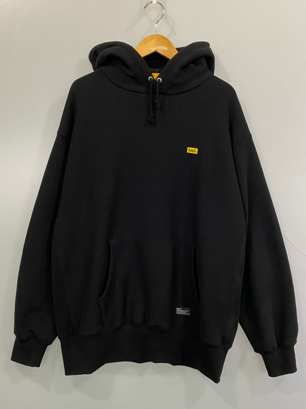 【中古品】【メンズ】 FAT エフエイティー F32520-SW03-AB SIGOVER HOODIE スウェットパーカー フーディ 142-260815-ta-21-min サイズ：FAT カラー：ブラック 万代Net店