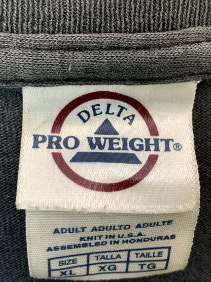 【現状渡し品】【メンズ】 DELTA PRO WEIGHT デルタ プロ ウェイト CHOPERS FLAMES L S TEE チョッパーズ・フレイムス エルエスティー メンズ トップス 長袖Tシャツ 146-260813-KS-18-min サイズ：XL カラー：グレー 万代Net店