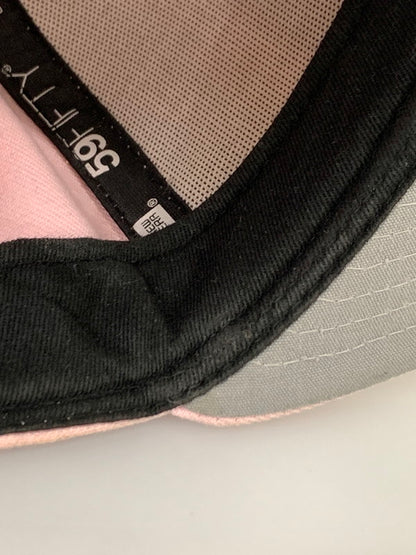 【中古品】【メンズ】 NEW ERA ニューエラ × SUPREME シュプリーム BOX LOGO CAP PINK ボックス ロゴ キャップ 帽子 ベースボールキャップ 185-260817-em-17-min サイズ：7 1/2 カラー：ピンク 万代Net店
