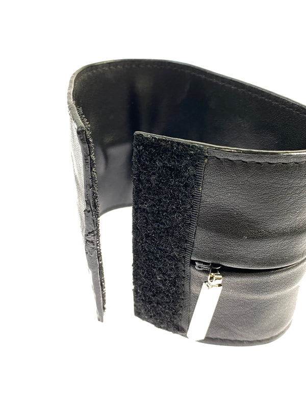 【中古品】【メンズ/レディース】 GUCCI グッチ レザー バングル コインケース 039・1669・0996 アクセサリー 財布 ポーチ 182-260821-hu-01-min カラー：ブラック 万代Net店