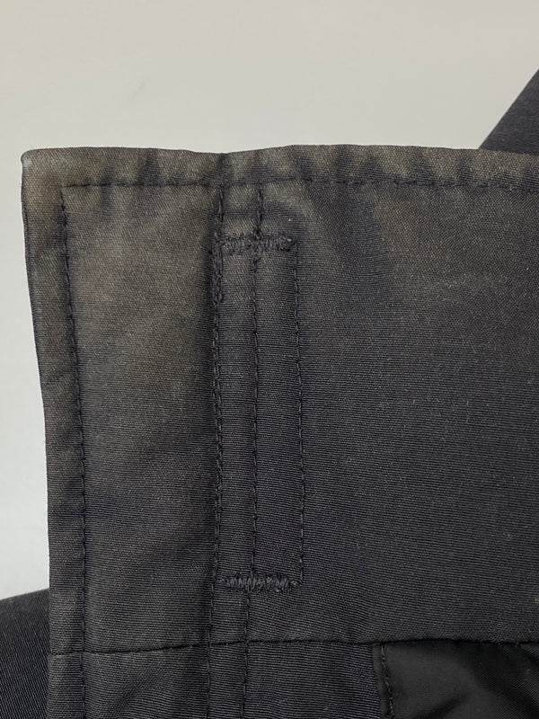 【中古品】【メンズ】 CANADA GOOSE カナダグース 4078JM KAMLOOPS DOWN JACKET ダウンジャケット 141-260813-zi-40-min サイズ：S カラー：ブラック 万代Net店