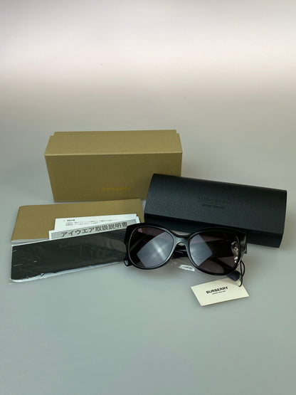 【中古品】【レディース】 BURBERRY バーバリー BUTTERFLY SUNGLASSES 4294-F バタフライ サングラス レディース アクセサリー メガネ 54□17-140 182-260823-em-30-min カラー：ブラック/ブラウン 万代Net店