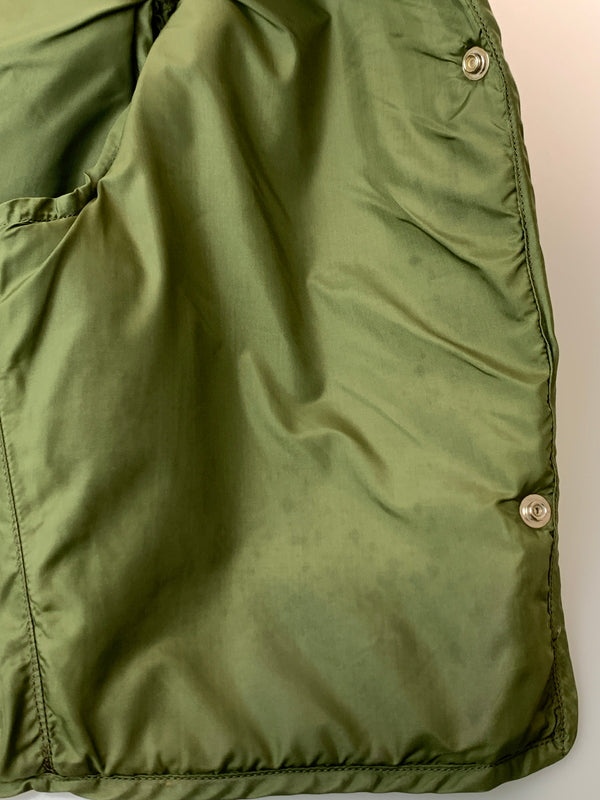 【中古品】【メンズ】 US NAVY ユーエス ネイビー EXTREME COLD WEATHER IMPERMEABLE DECK JACKET A-1 エクストリーム コールド ウェザーインパーミアブル デッキジャケット 146-260813-KS-04-min サイズ：M カラー：グリーンカーキ 万代Net店