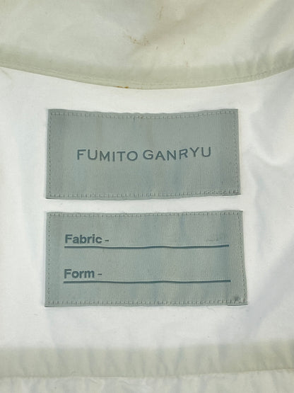 【中古品】【メンズ】 FUMITO GANRYU フミトガンリュウ BACK PLEATED STAND COLLAR SHIRT FU1-SH-08 バックプリーツスタンドカラーシャツ 長袖シャツ トップス 140-261013-yn-11-min サイズ：3 カラー：ホワイト 万代Net店