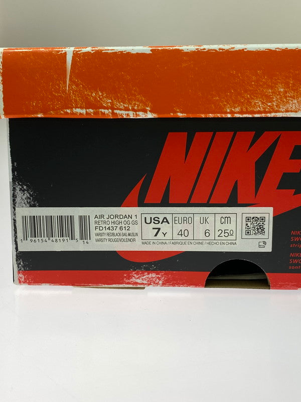 【中古品】【ボーイズ】 NIKE ナイキ GS AIR JORDAN 1 HIGH OG LOST & FOUND CHICAGO FD1437-612 エアジョーダン1 ハイ OG ロスト & ファウンド/シカゴ スニーカー ジュニア 靴 シューズ 160-260818-em-07-min サイズ：25.0cm カラー：ホワイト/レッド/ブラック 万代Net店