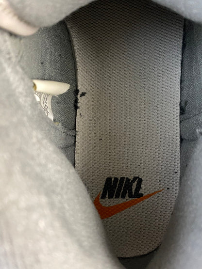 【中古品】【レディース】 NIKE ナイキ DUNK HIGH RETRO SE VINTAGE DM0582-001 ダンク ハイ レトロ SE ヴィンテージ レディース スニーカー シューズ 靴 160-260818-em-06-min サイズ：24.5cm カラー：LIGHT BONE AND TUMBLED GREY 万代Net店