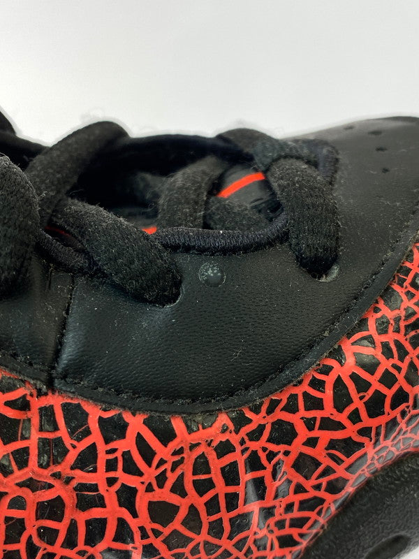 【中古品】【メンズ】 NIKE ナイキ AIR FOAMPOSITE ONE CRACKEDD LAVA 31496-014 エアフ ォームポジット ワン クラックト ラヴァ スニーカー 靴 メンズ シューズ 160-260818-em-02-min サイズ：27.0 カラー：ブラック/レッド 万代Net店