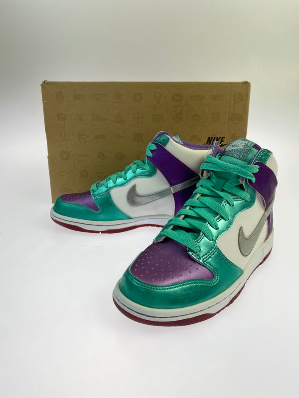 【中古品】【ボーイズ】 NIKE ナイキ 308319-101 DUNK HIGH GS ダンク ハイ ギーエス スニーカー 靴 166-260819-jt-11-min サイズ：US 5Y 23.5cm カラー：WHITE/MTLLC SLVY- 万代Net店