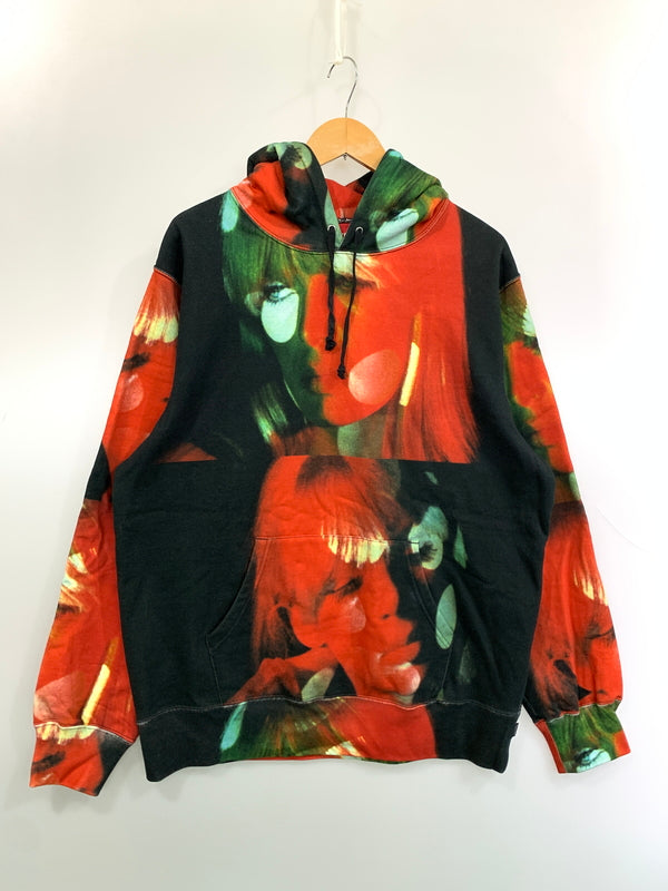 【中古品】【メンズ】 SUPREME シュプリーム × THE VELVET UNDERGROUND ザ ヴェルヴェット アンダーグラウンド NICO HOODED SWEATSHIRT ニコ フーデッド スウェットシャツ パーカー メンズ 149-260818-em-41-min サイズ：L カラー：マルチカラー 万代Net店