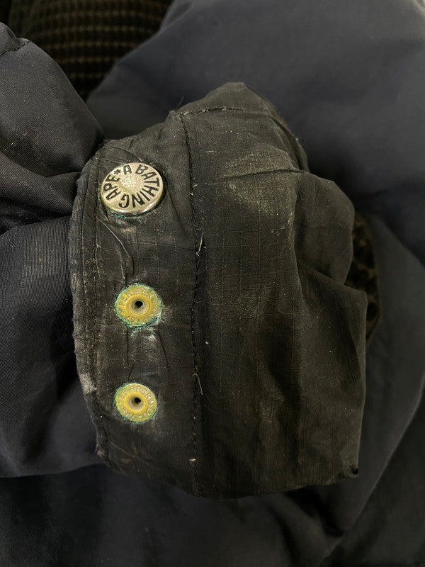 【中古品】【メンズ】 A BATHING APE アベイシングエイプ 90S LS DOWN JACKET 90年代 ロングスリーブ ダウン ジャケット アウター上着 142-260822-hu-13-min サイズ：XL カラー：ネイビー/ブラック 万代Net店
