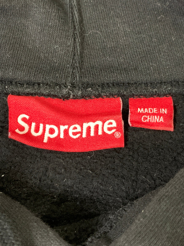 【中古品】【メンズ】 SUPREME シュプリーム CROPPED PANELS HOODED SWEATSHIRT 22SS クロップド パネルズ フーデッド スウェットシャツ メンズ トップス パーカー 149-260818-em-26-min サイズ：L カラー：ブラック 万代Net店