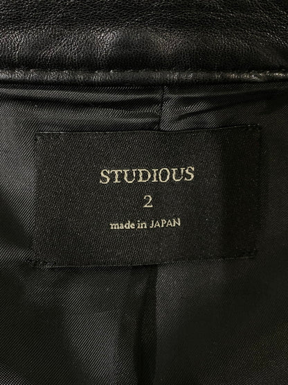 【中古品】【メンズ】 STUDIOUS ステュディオス ラムレザー シングルライダースジャケット 107352001 上着 アウター 147-260822-hu-09-min サイズ：2 カラー：ブラック 万代Net店