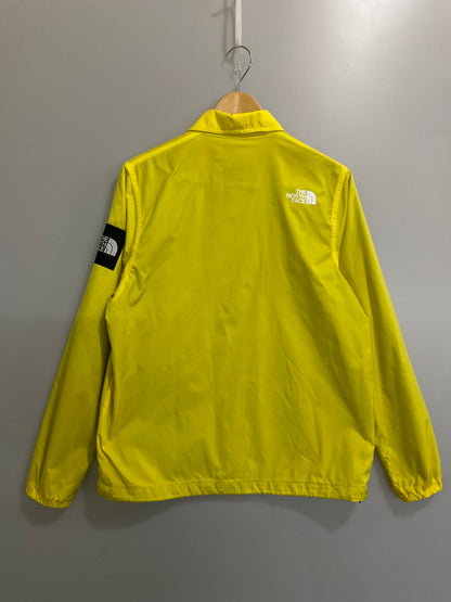 【中古品】【メンズ】 THE NORTH FACE ザ・ノースフェイス コーチジャケット NP22030 上着 アウター ライトアウター 144-260822-hu-10-min サイズ：S カラー：イエロー 万代Net店
