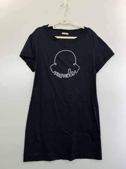【中古品】【レディース】 MONCLER モンクレール シューレスロゴ SS ワンピース J10938I00015 レディース トップス スカート 半袖 ショートスリーブ 168-260818-em-44-min サイズ：M カラー：ネイビー 万代Net店