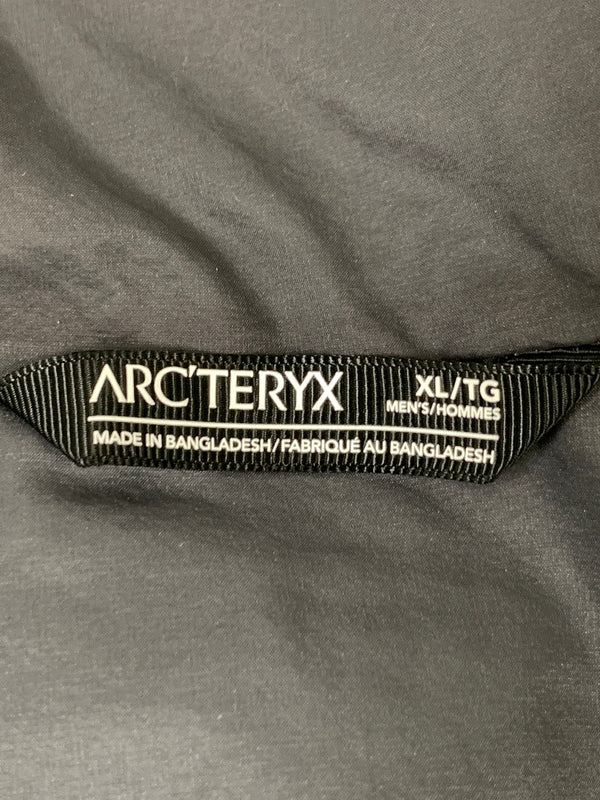 【中古品】【メンズ】 ARC'TERYX アークテリクス ATOM LT HOODY 24108-135532 アトム LT フーディ フード付きジャケット ジップアップ メンズ アウター 144-260818-em-23-min サイズ：XL カラー：グレー 万代Net店