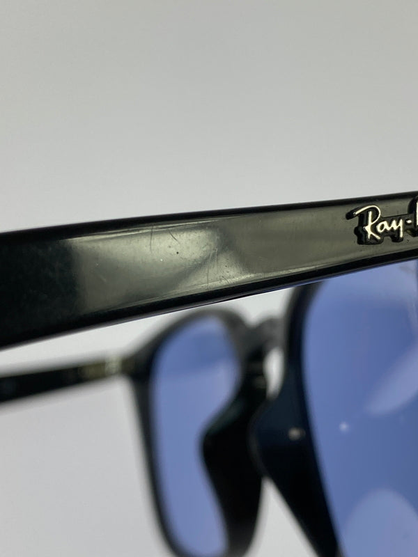 【中古品】【メンズ】 RAY-BAN レイバン WELLINGTON SUNGLASSES ウェリントン サングラス RB4258-F 52□20 150 アイウェア メガネ 眼鏡 203-260821-hu-13-min サイズ：52□20 150 カラー：ブラック/ブルー 万代Net店