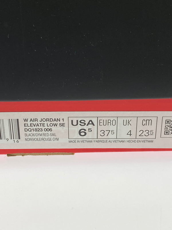 【中古品】【レディース】 NIKE ナイキ WOMEN'S AIR JORDAN 1 ELEVATE LOW BRED DQ1823-006 ウィメンズ エアジョーダン1 エレベート ロー ブレッド レディース スニーカー シューズ 靴 166-260820-em-27-min サイズ：23.5cm カラー：ブラック/レッド 万代Net店