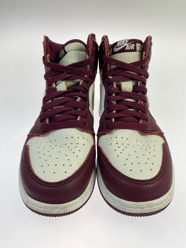 【中古品】【レディース】 NIKE ナイキ AIR JORDAN 1 HIGH OG BORDEAUX 575441-611 GS エアジョーダン1 ハイ OG ボルドー レディース スニーカー 靴 シューズ 166-260820-em-26-min サイズ：24.5cm カラー：ボルドー/ホワイト/シルバー 万代Net店