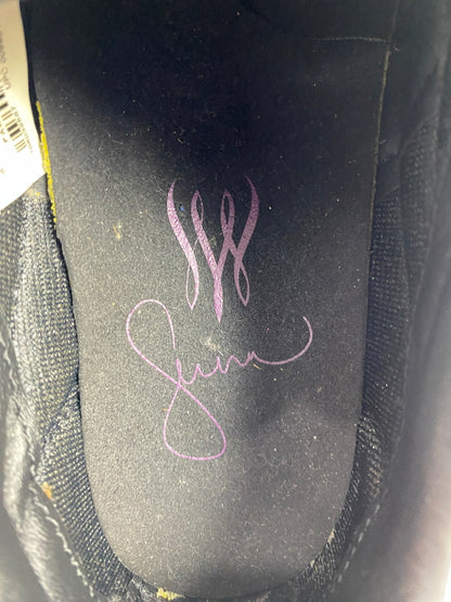 【中古品】【メンズ/レディース】 NIKE × SERENA WILLIAMS ナイキ セリーナ ウィリアムズ WOMEN'S ROSHE ウィメンズ ローシ 829721-001 靴 スニーカー シューズ 166-260821-hu-24-min サイズ：23ｃｍ カラー：ブラック（オーロラ光沢） 万代Net店