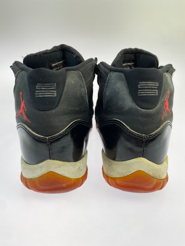 【中古品】【メンズ】 NIKE ナイキ AIR JORDAN 11 OG PLAYOFFS (1995) 130245 062 00 エアジョーダン11 OG プレーオフ メンズ スニーカー シューズ 靴 160-260820-em-32-min サイズ：26.5cm カラー：ブラック 万代Net店