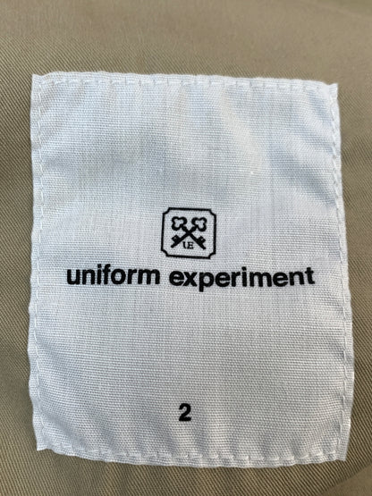 【中古品】【メンズ】 UNIFORM EXPERIMENT ユニフォームエクスペリメント LOGO WORK PANTS ロゴ ワーク パンツ UE-123066 ボトムス 153-260822-hu-36-min サイズ：2 カラー：ベージュ 万代Net店