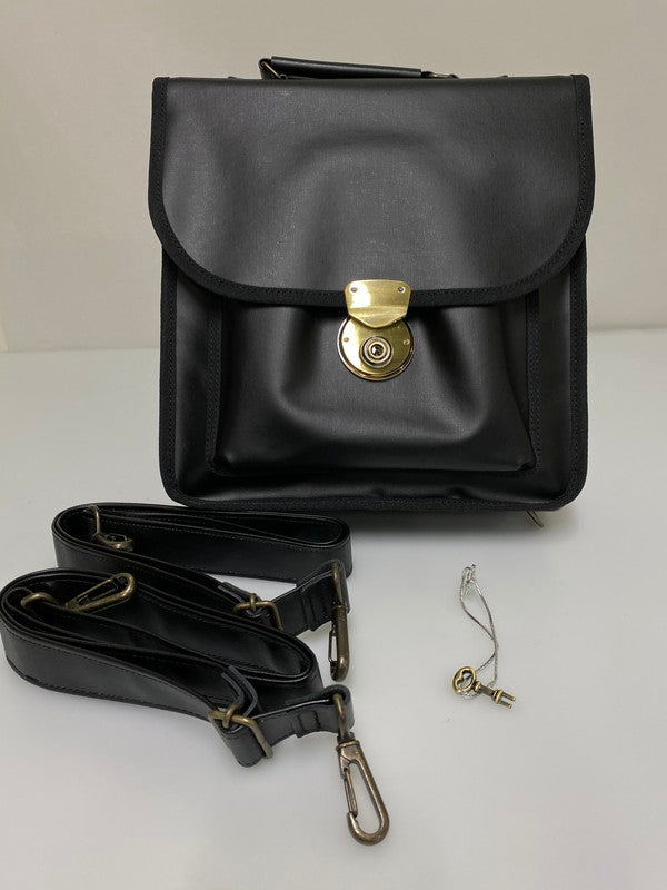【中古美品】【メンズ/レディース】 KENTO HASHIGUCHI ケント ハシグチ オールデンミニ ショルダーバッグ カバン 鞄 学生カバン風 スクエア型 188-260830-em-17-min カラー：ブラック 万代Net店