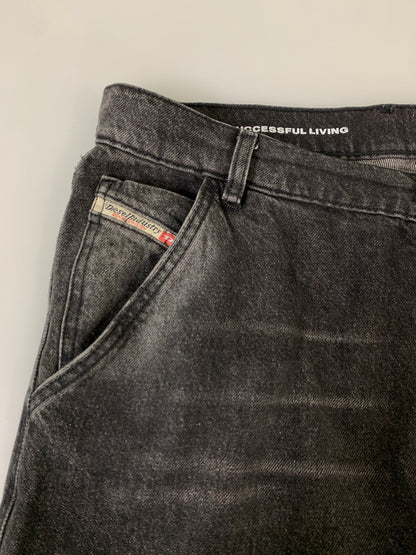 【中古品】【メンズ】 DIESEL ディーゼル OHLAA STRAIGHT JEANS オーラボ ストレート ジーンズ メンズ ボトムス ジーパン オーラ 152-260823-em-06-min サイズ：W31 カラー：ブラック 万代Net店
